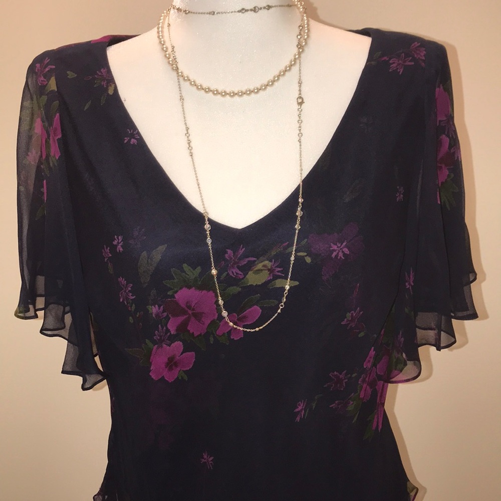 100% Silk full length formal dress. Like new.